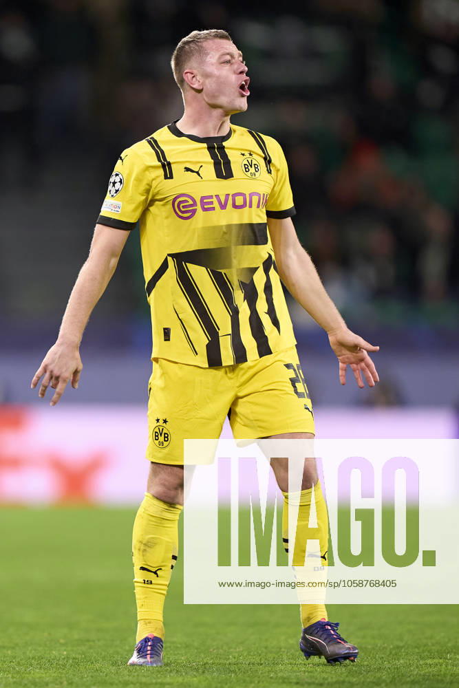 Sporting Clube de Portugal v Borussia Dortmund - UEFA Champions League 2024 25 League Knockout Play-off First Leg Julian Ryerson of Borussia Dortmund reacts during the UEFA Champions League Knockout phase play-offs 1st leg match between Sporting CP and Borussia Dortmund at Jose Alvalade Stadium in Lisbon, Portugal, on February 11, 2025. Lisbon, Portugal Lisbon Portugal
