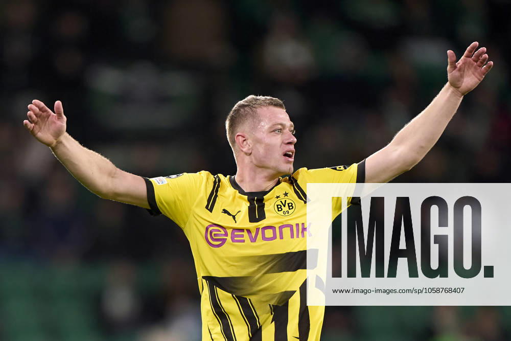 Sporting Clube de Portugal v Borussia Dortmund - UEFA Champions League 2024 25 League Knockout Play-off First Leg Julian Ryerson of Borussia Dortmund reacts during the UEFA Champions League Knockout phase play-offs 1st leg match between Sporting CP and Borussia Dortmund at Jose Alvalade Stadium in Lisbon, Portugal, on February 11, 2025. Lisbon, Portugal Lisbon Portugal