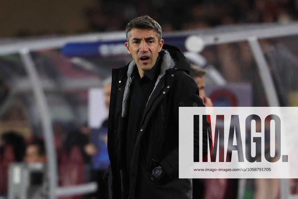 Monaco on February 12, 2025 Uefa Champions League Knockout phase play-offs, 1st leg AS Monaco - SL Benfica, Trainer Head Coach Bruno Lage (S.L.Benfica) enttaeuscht, enttaeuscht schauend, dissapointed, traurig, frustiert, frust, gefrustet