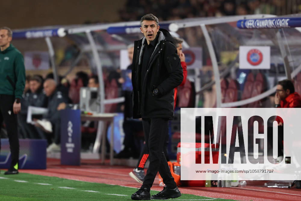 Monaco on February 12, 2025 Uefa Champions League Knockout phase play-offs, 1st leg AS Monaco - SL Benfica, Trainer Head Coach Bruno Lage (S.L.Benfica) enttaeuscht, enttaeuscht schauend, dissapointed, traurig, frustiert, frust, gefrustet