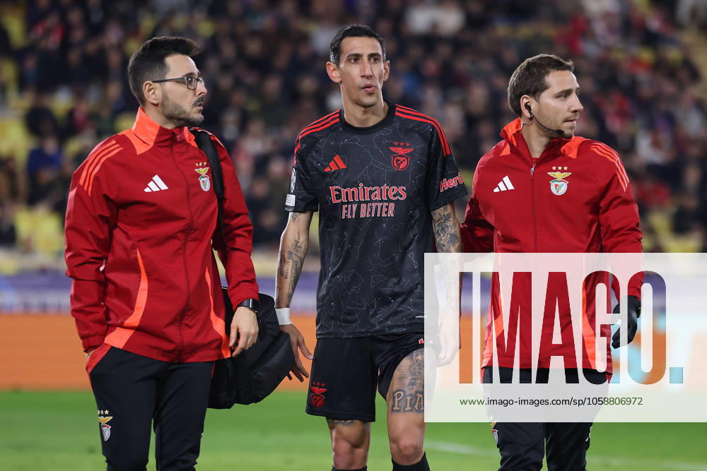 Monaco on February 12, 2025 Uefa Champions League Knockout phase play-offs, 1st leg AS Monaco - SL Benfica, Angel di Maria (S.L.Benfica) geht verletzt raus, greift sich am Oberschenkel