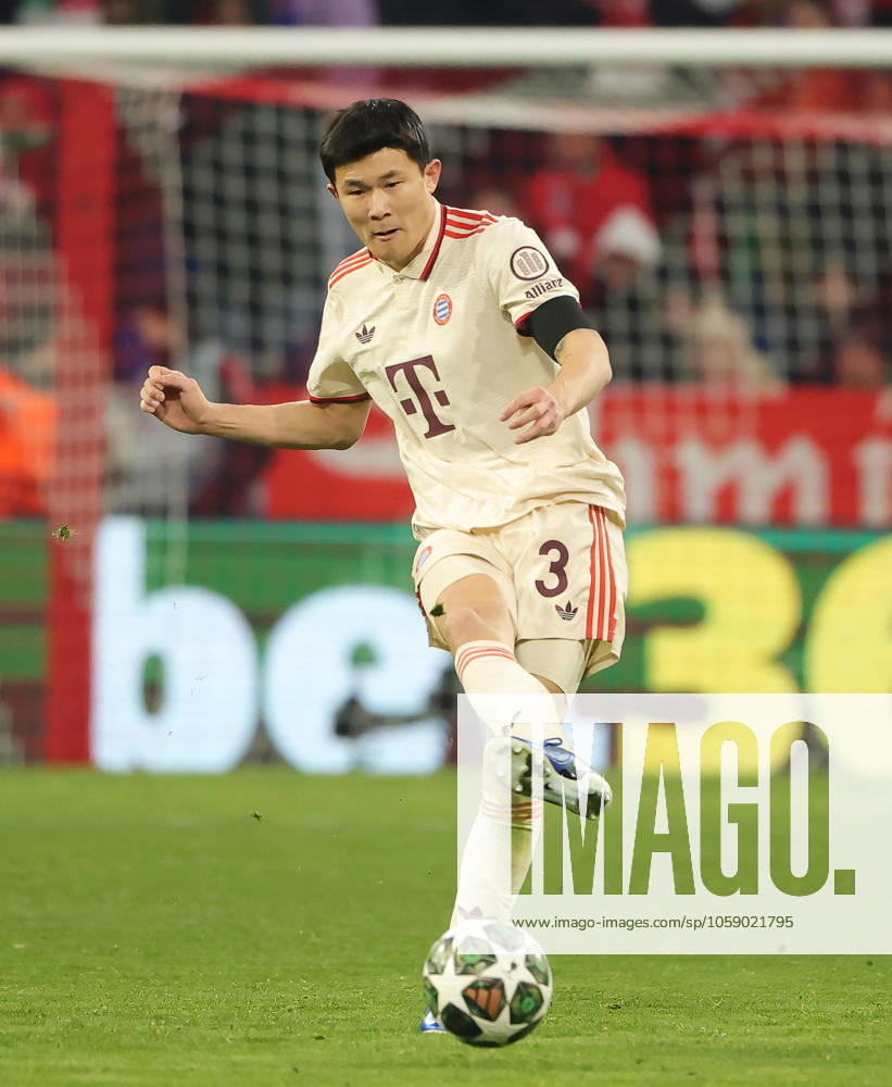 Champions League, FC Bayern Muenchen vs Celtic Glasgow, Allianz Arena Muenchen,Fussball, im Bild: Min-Jae Kim (FC Bayern Muenchen)