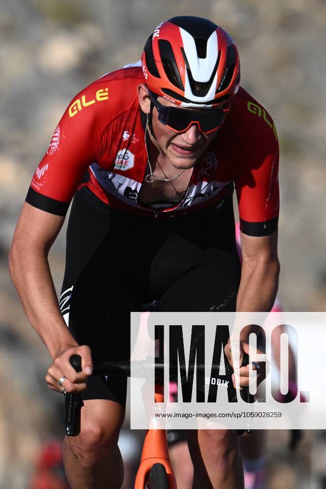UAE Tour 2025 - Stage 3 JEBEL JAIS, UNITED ARAB EMIRATES - FEBRUARY 19 : Tarling Joshua (GBR) of Ineos Grenadiers in action during Stage 3 of the UAE Tour 2025 cycling race with start in Ras Al Khaimah and finish in Jebel Jais (181km) on February 19, 2025 in Jebel Jais, United Arab Emirates, 19 02 2025 Jebel Jais United Arab Emirates