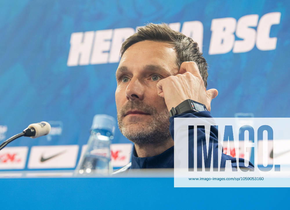 Fussball, Herren, Saison 2024 25, 2. Bundesliga, Hertha BSC, Pressekonferenz zum bevorstehenden Spiel gegen den 1. FC Nürnberg, im Bild: Trainer Stefan Leitl (Hertha BSC), 20.02. 2025,