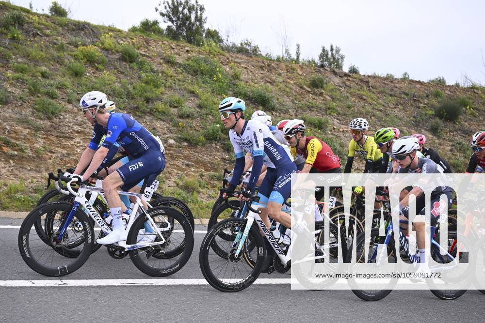 2025 Volta Algarve cycling race - Stage 3 TAVIRA, PORTUGAL - FEBRUARY 21 : Askey Lewis (GBR) of Groupama-FDJ, Olivo Bryan (ITA) of Bahrain Victorious, Cavagna Remi (FRA) of Groupama-FDJ during stage 3 of the 51th edition of the Volta Algarve cycling race, with start in Vila Real Santo Antonio and finish in Tavira on February 21, 2025 in Tavira, Portugal, 21 02 2025 ( Motordriver Kenny Verfaillie - Tavira Portugal
