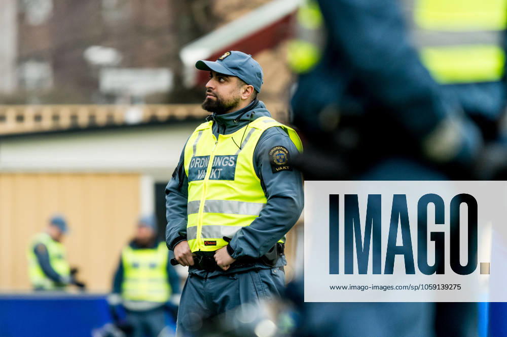 Ordningsvakter under fotbollsmatchen i Svenska Cupen mellan Trelleborg och AIK den 22 februari 2025 i Malmö.