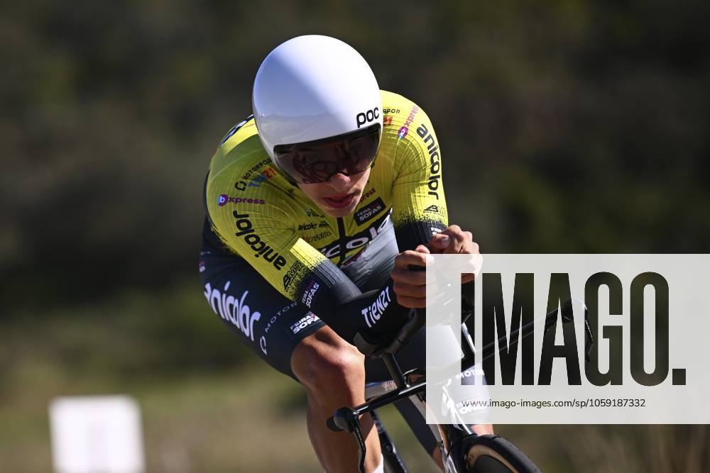 2025 Volta Algarve cycling race - Stage 5 MALHAO, PORTUGAL - FEBRUARY 23 : Oliveira Goncaio (POR) of Anicolor Tien 21 during stage 5, an individual time trial, of the 51th edition of the Volta Algarve cycling race, with start in Salir and finish in Malhao on February 23, 2025 in Malhao, Portugal, 23 02 2025 ( Motordriver Kenny Verfaillie - Malhao Portugal