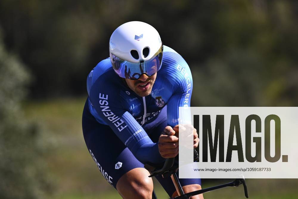 2025 Volta Algarve cycling race - Stage 5 MALHAO, PORTUGAL - FEBRUARY 23 : Andrade Pedro (POR) of Feirense - Beeceler during stage 5, an individual time trial, of the 51th edition of the Volta Algarve cycling race, with start in Salir and finish in Malhao on February 23, 2025 in Malhao, Portugal, 23 02 2025 ( Motordriver Kenny Verfaillie - Malhao Portugal