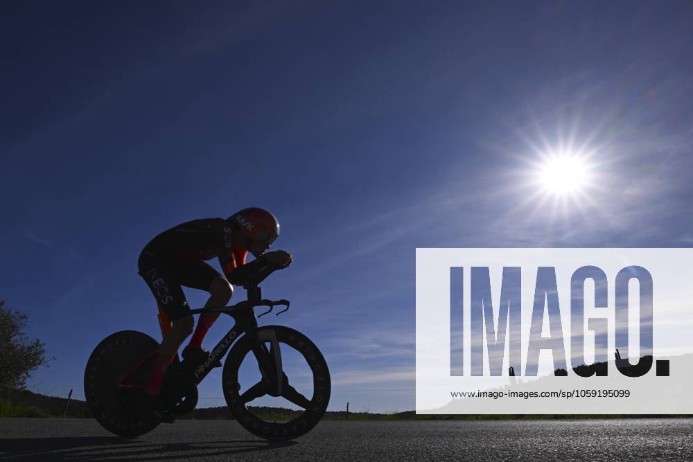 2025 Volta Algarve cycling race - Stage 5 MALHAO, PORTUGAL - FEBRUARY 23 : Watson Samuel (GBR) of Ineos Grenadiers during stage 5, an individual time trial, of the 51th edition of the Volta Algarve cycling race, with start in Salir and finish in Malhao on February 23, 2025 in Malhao, Portugal, 23 02 2025 ( Motordriver Kenny Verfaillie - Malhao Portugal