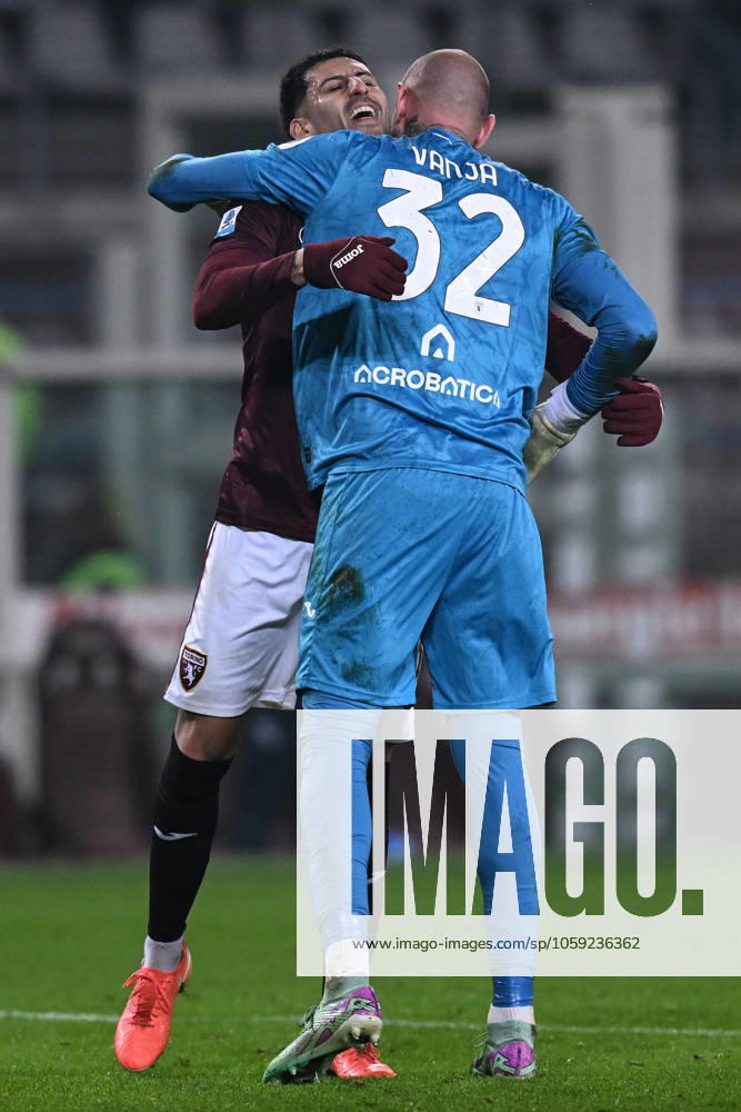 Db Torino 22 02 2025 - campionato di calcio serie A Torino-Milan foto Daniele Buffa Image nella foto: Guillermo Maripan-Vanja Milinkovic Savic