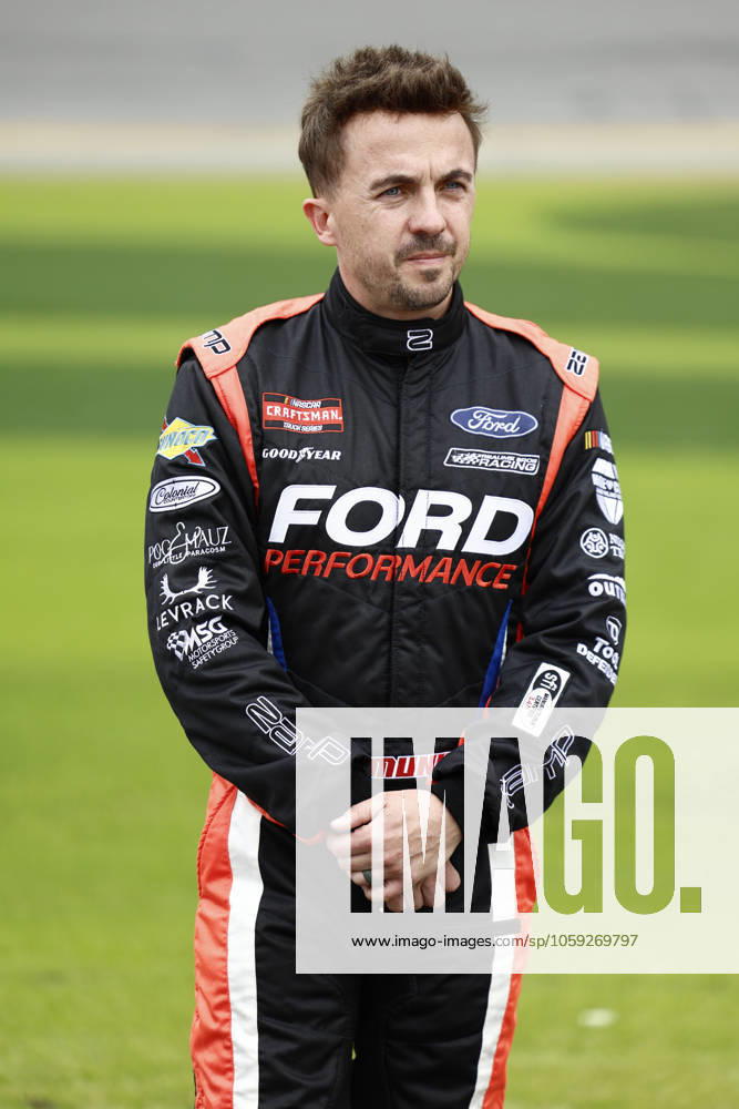 FRANKIE MUNIZ (33) gets ready to qualify for the Fresh From Florida 250 in Daytona Beach, FL. Daytona Beach USA - ZUMAa161 20250214_aaa_a161_053