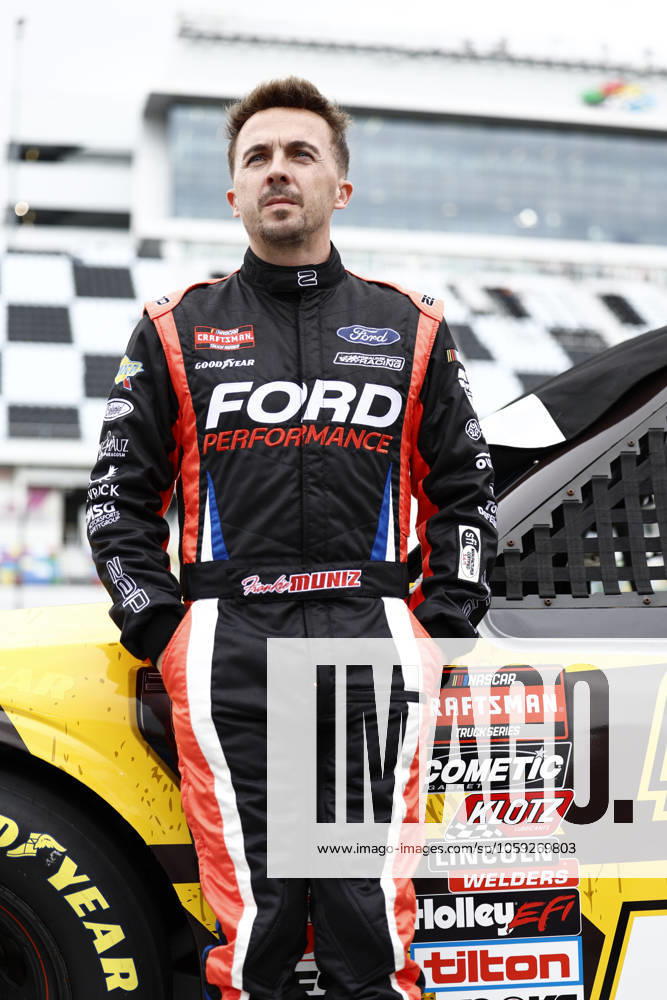 FRANKIE MUNIZ (33) gets ready to qualify for the Fresh From Florida 250 in Daytona Beach, FL. Daytona Beach USA - ZUMAa161 20250214_aaa_a161_054