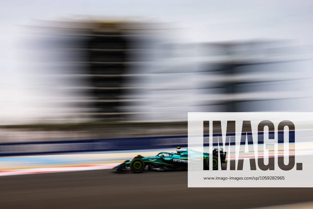F1 - PRE-SEASON TESTING 2025 - BAHRAIN 14 ALONSO Fernando (spa), Aston Martin F1 Team AMR24, action during the Formula 1 Aramco pre-season testing 2025 of the 2025 FIA Formula One World Championship, WM, Weltmeisterschaft from February 26 to 28, 2025 on the Bahrain International Circuit, in Sakhir, Bahrain - SakhirBahrain