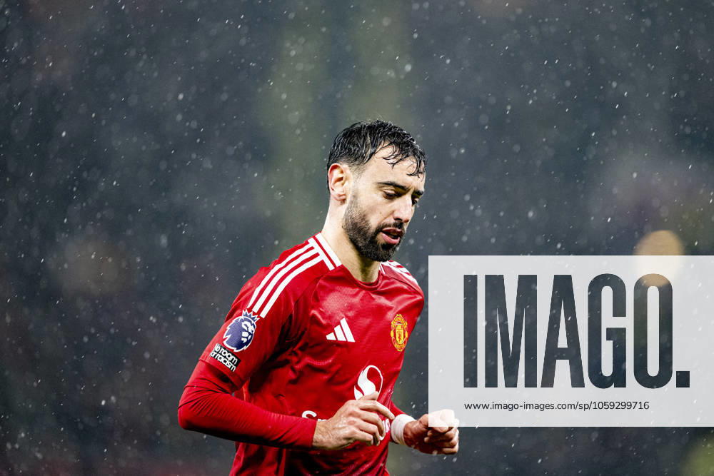 Bruno Fernandes of Manchester United, ManU during the Premier League 2024 25 match between Manchester United and Ipswich Town at Old Trafford. (Richard Callis SPP)