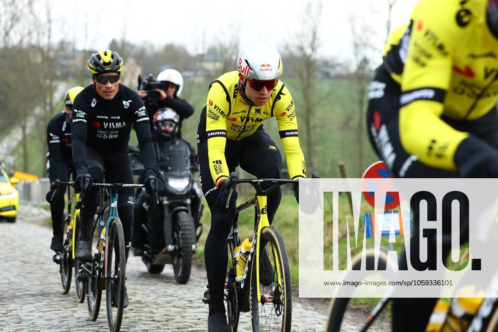 Belgian Victor Campenaerts of Team Visma-Lease a Bike pictured during a track reconnaissance session ahead this weekend s one-day cycling race Omloop Het Nieuwsblad, opening race of the Flemish classic one day races season, Friday 28 February 2025. DAVIDxPINTENS x113636669x