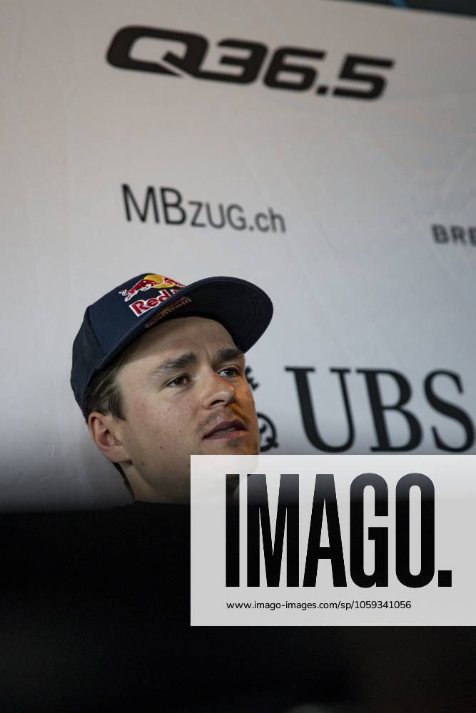 British Tom Pidcock pictured during a press conference, PK, Pressekonferenz of Q36.5 Pro Cycling Team, Friday 28 February 2025, in Waregem, ahead of this weekend s one-day cycling race Omloop Het Nieuwsblad, opening race of the Flemish classic one day races season. DAVIDxPINTENS x113664056x