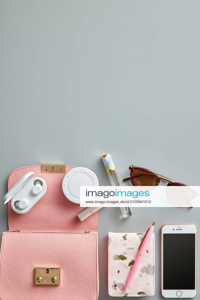 Travel accessories 125548797 (125548797)