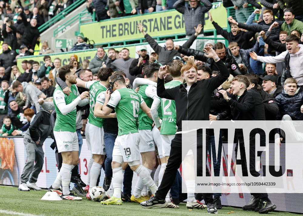 Hibernian v Heart of Midlothian William Hill Premiership Martin Boyle of Hibernian celebrates scoring his teams first goal with Hibernian supporters during the William Hill Premiership match at Easter Road, Edinburgh UK Newspapers OUT