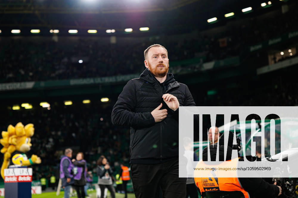 Ian Cathro seen during Liga Portugal game between teams of Sporting CP and GD Estoril Praia at Estadio Jose Alvalade (Maciej Rogowski) Lisbon Estadio Jose Alvalade Portugal