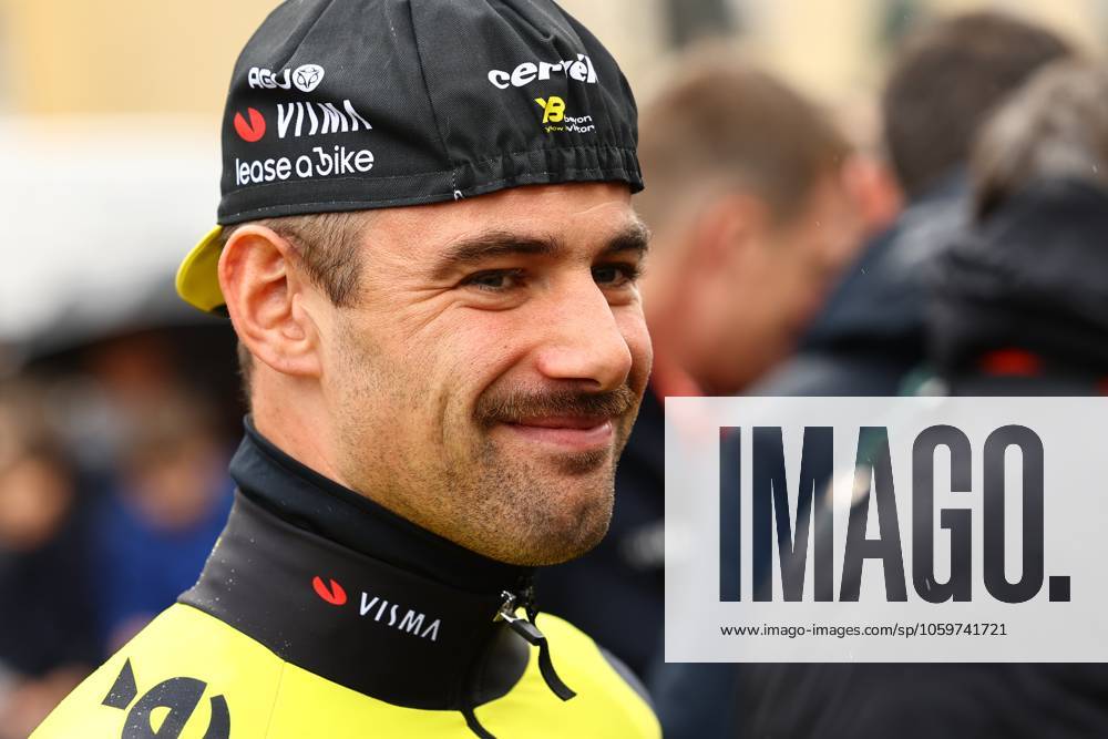 Belgian Victor Campenaerts of Team Visma-Lease a Bike pictured at the start of stage two of the 83th edition of the Paris-Nice cycling race, from Montesson to Bellegarde (183,9 km) in France, Monday 10 March 2025. DAVIDxPINTENS x114603531x