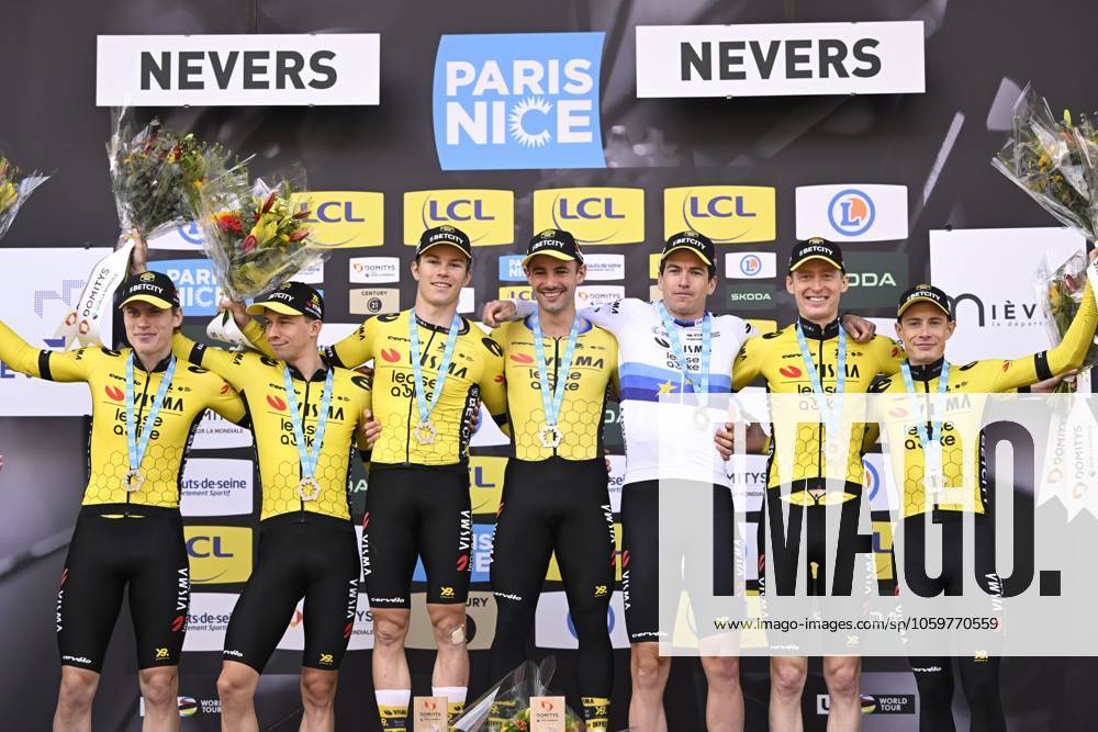Paris - Nice 2025 - stage 3 NEVERS, FRANCE - MARCH 11 : Jorgenson Matteo (USA) of Team Visma Lease A Bike, Affini Edoardo (ITA) of Team Visma Lease A Bike, Campenaerts Victor (BEL) of Team Visma Lease A Bike, Hagenes Per Strand (NOR) of Team Visma Lease A Bike, Lemmen Bart (NED) of Team Visma Lease A Bike, Vingegaard Jonas (DEN) of Team Visma Lease A Bike, Zingle Axel (FRA) of Team Visma Lease A Bike pictured during the podium ceremony of stage 3 of the 83th edition of the Paris - Nice cycling race, a team time-trail stage of 28,4km with start on the Circuit Magny-Cours and finish in Nevers on March 11, 2025 in Nevers, France, 11 03 2025 ( Motordriver Kenny Verfaillie - Nevers France