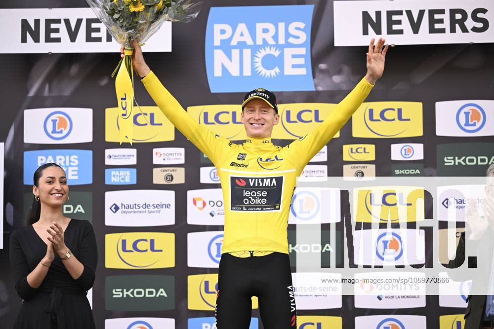 Paris - Nice 2025 - stage 3 NEVERS, FRANCE - MARCH 11 : Jorgenson Matteo (USA) of Team Visma Lease A Bike pictured with the yellow jersey during the podium ceremony of stage 3 of the 83th edition of the Paris - Nice cycling race, a team time-trail stage of 28,4km with start on the Circuit Magny-Cours and finish in Nevers on March 11, 2025 in Nevers, France, 11 03 2025 ( Motordriver Kenny Verfaillie - Nevers France