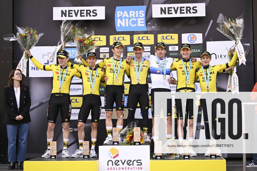 Paris - Nice 2025 - stage 3 NEVERS, FRANCE - MARCH 11 : Jorgenson Matteo (USA) of Team Visma Lease A Bike, Affini Edoardo (ITA) of Team Visma Lease A Bike, Campenaerts Victor (BEL) of Team Visma Lease A Bike, Hagenes Per Strand (NOR) of Team Visma Lease A Bike, Lemmen Bart (NED) of Team Visma Lease A Bike, Vingegaard Jonas (DEN) of Team Visma Lease A Bike, Zingle Axel (FRA) of Team Visma Lease A Bike pictured during the podium ceremony of stage 3 of the 83th edition of the Paris - Nice cycling race, a team time-trail stage of 28,4km with start on the Circuit Magny-Cours and finish in Nevers on March 11, 2025 in Nevers, France, 11 03 2025 ( Motordriver Kenny Verfaillie - Nevers France