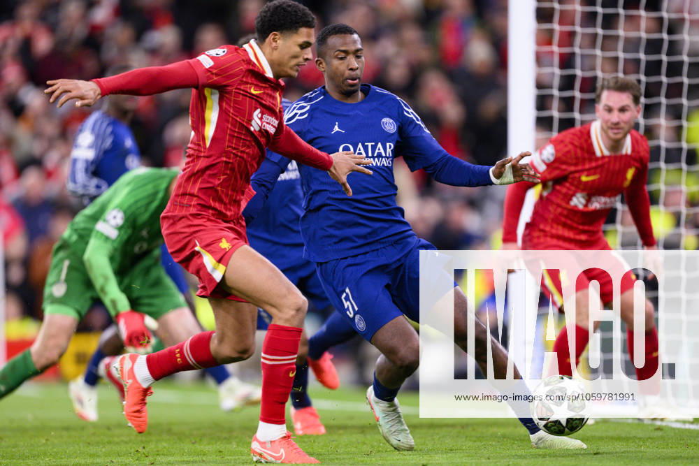Liverpool FC v Paris Saint-Germain - UEFA Champions League 2024 25 Round of 16 Second Leg LIVERPOOL, ENGLAND - MARCH 11: Willian Pacho of Paris Saint Germain (R) in action during the UEFA Champions League 2024 25 Round of 16 Second Leg match between Liverpool FC and Paris Saint-Germain at Anfield on March 11, 2025 in Liverpool, England. LiverpoolUnited Kingdom