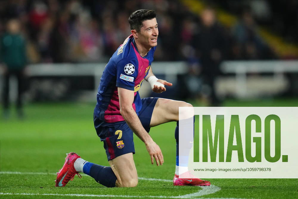ESP: FC Barcelona, Barca - SL Benfica. UEFA Champions League match. Round of 16 Robert Lewandowski of FC Barcelona during the UEFA Champions League match, Round of 16, between FC Barcelona and Benfica played at Lluis Companys Stadium on March 11 2025 in Barcelona Spain. kpng