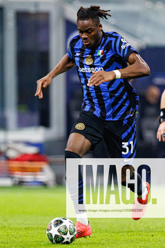 Yann Bisseck seen during UEFA Champions League game between teams of Internazionale Milano and Feyenoord FC (Maciej Rogowski) Milan San Siro Italy