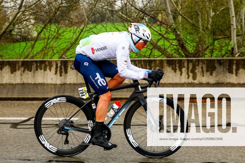 French Thomas Gachignard of TotalEnergies pictured in action during stage six of the 83th edition of the Paris-Nice cycling race, 209,8 km from Saint-Julien-en-Saint-Alban to Berre l Etang, France, Friday 14 March 2025. DAVIDxPINTENS x114929041x