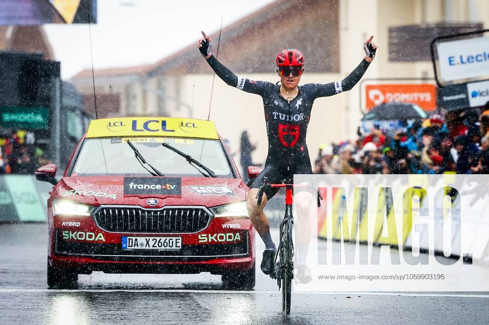 KW11 Australian Michael Storer of Tudor Pro Cycling Team celebrates as he crosses the finish line to win stage seven of the 83th edition of the Paris-Nice cycling race, 147,8 km from Nice to Auron, France, Saturday 15 March 2025. DAVIDxPINTENS x115005460x