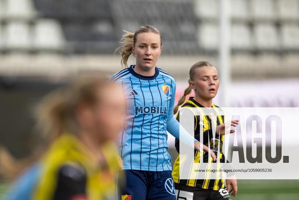 Djurgardens Alexandra Jonasson under fotbollsmatchen i Svenska Cupen mellan Häcken och Djurgarden den 15 mars 2025 i Göteborg.