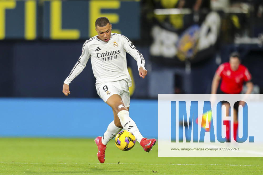Kylian Mbappe of Real Madrid in action during the Spanish league, LaLiga EA Sports, football match played between Villarreal CF and Real Madrid CF at La Ceramica stadium on March 15, 2025, in Villarreal, Spain. Villarreal SPAIN - ZUMAa181 20250315_zaa_a181_117