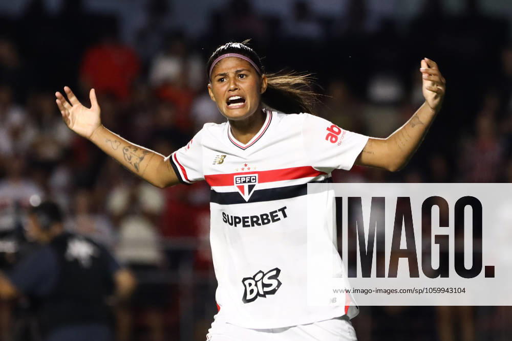 Sao Paulo and Corinthians in the Women s Super Cup final Sao Paulo s Kaka converts the penalty against Corinthians in the Women s Super Cup final, at the Morumbis Stadium, south of Sao Paulo, this Saturday, 03 15 2025 SoO PAULO SoO PAULO Brazil