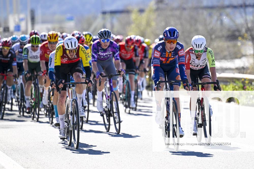 Paris - Nice 2025 - stage 8 NICE, FRANCE - MARCH 16 : Van Den Berg Julius (NED) of Team Picnic Postnl leading the peloton during stage 8 and final stage of the 83th edition of the Paris - Nice cycling race, a stage of 119,9km with start and finish in Nice on March 16, 2025 in Nice, France, 16 03 2025 ( Motordriver Kenny Verfaillie - Nice France