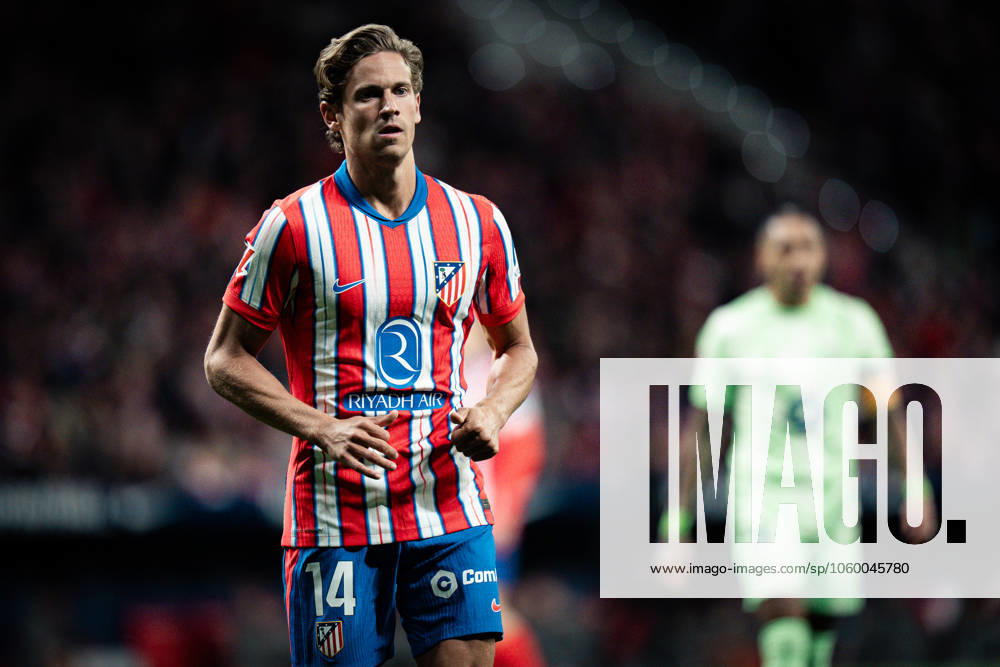 Atletico de Madrid v FC Barcelona, Barca - LaLiga EA Sports MADRID, SPAIN, MARCH 16: Marcos Llorente of Atletico de Madrid during the LaLiga EA Sports match between Atletico de Madrid and FC Barcelona at Estadio Civitas Metropolitano on March 16, 2025 in Madrid, Spain. Madrid Estadio Civitas Metropolitano Madrid Spain