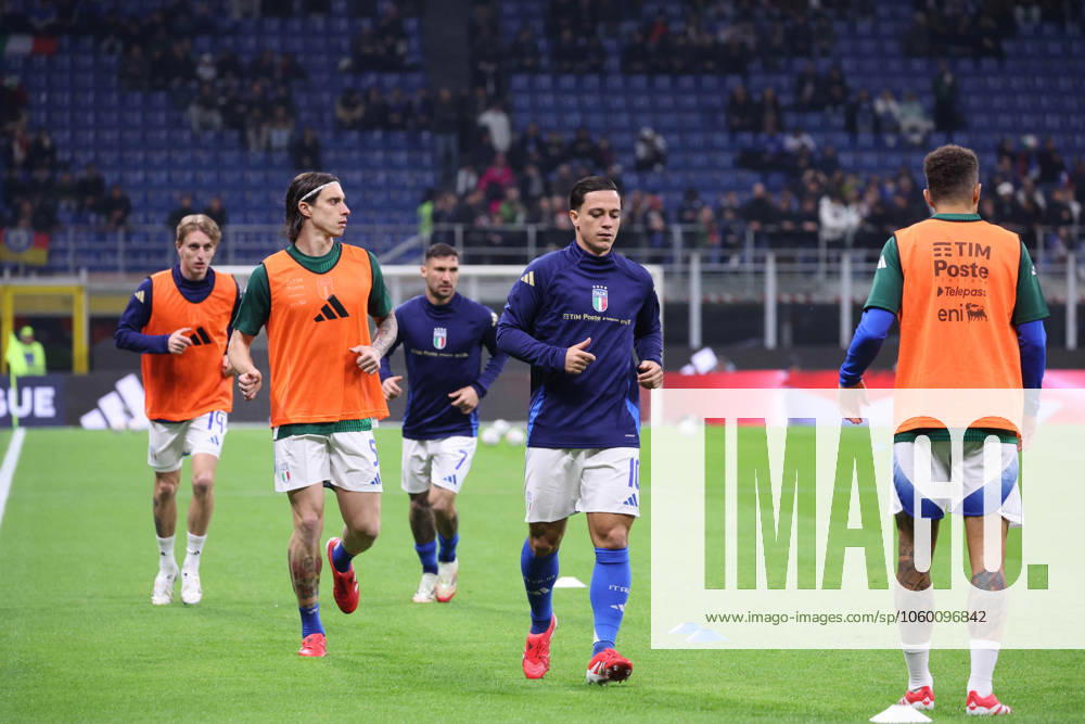 UEFA National League Football Match Italy - Germany 2024 25 During the first match of UEFA National League 20 03 2025 Football match between Italy vs Germany at San Siro stadium in Milan In picture: Giacomo Raspadori (Italy) MILAN Stadim San Siro Milan Italy