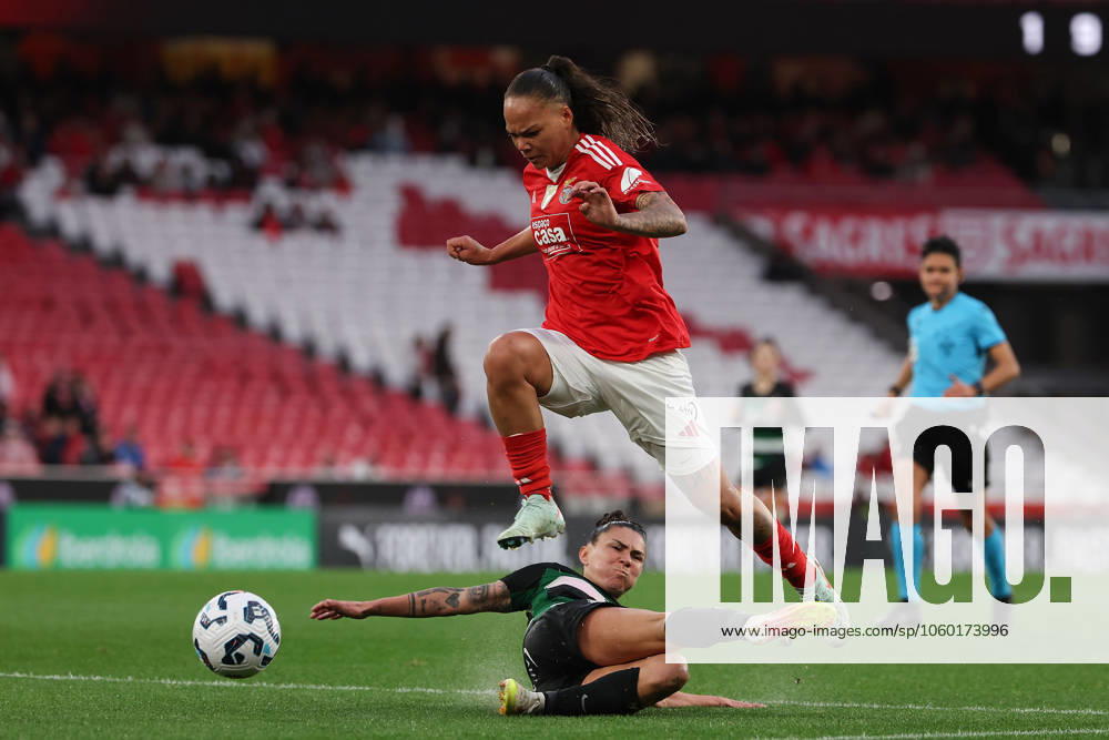 2025.03.22 Lisboa, Estadio da Luz Women Portugal CUP Portugal SL Benfica - Sporting Clube de Portugal v.l., Ana Borges (Sporting), Nycole Raysla (SL Benfica) Zweikampf, Action, Aktion, Battles for the Ball