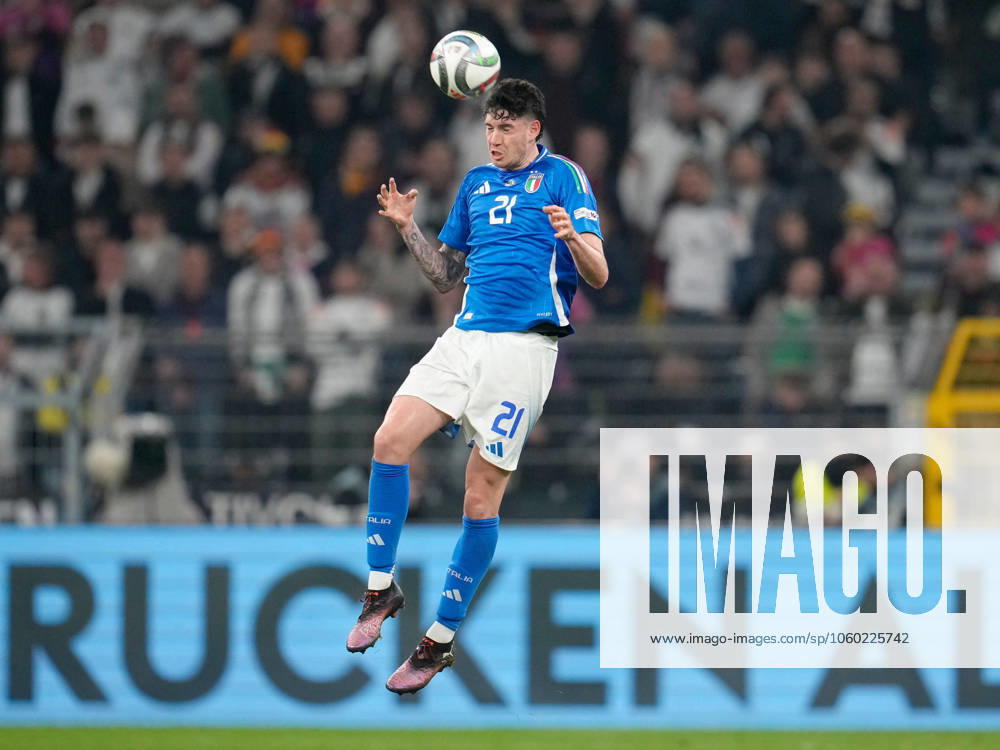 CALCIO - UEFA Nations League - Germany vs Italy Alessandro Bastoni (Italy, 21) heads the ball Dortmund Germany