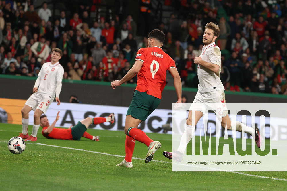 2025.03.23 Portugal, Lisbon Estadio Jose Alvalade UEFA Nations League 2025 Quarter-finals Portugal - Denmark v.l., Goncalo Ramos (Portugal) schiesst das Tor zum 5:2