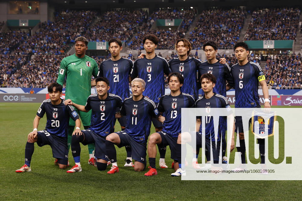 Japanese national team, Nationalteam poses for the cameras prior starting the FIFA World Cup, WM, Weltmeisterschaft, Fussball 2026 (AFC) qualifiers match between Japan and Saudi Arabia at Saitama Stadium. The two teams played to a scoreless draw. Saitama Japan - ZUMAm191 20250325_aap_m191_020