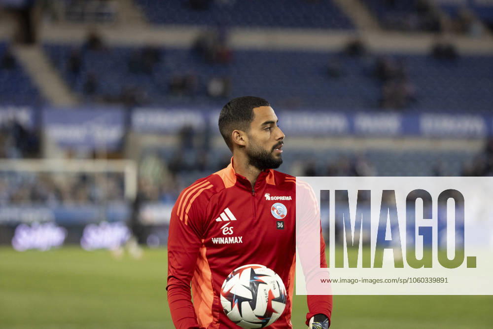 FOOTBALL : Racing Strasbourg vs Olympique de Lyon. - Ligue 1 Stade de la Meinau 28 03 2025 Echauffement des joueurs de Racing de Strasbourg