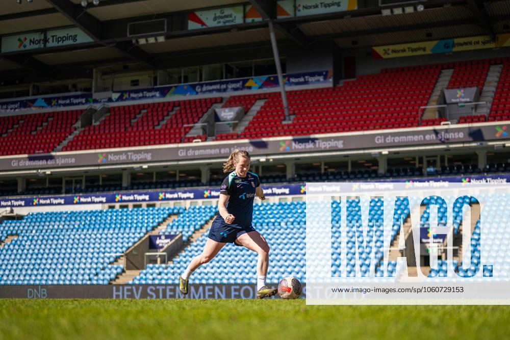 Elisabeth Terland of the Norwegian women s national football team during a training session on April 7, 2025 in Oslo. Photo: Vegard Grott BILDBYRAN kod VG VG0746 bbeng fotboll football soccer fotball norge norway women dam nations league träning practice training trening