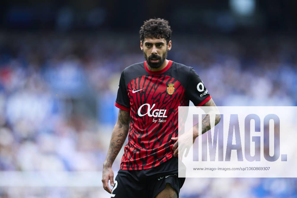 Samu Costa of RCD Mallorca looks on during the LaLiga EA Sports match between Real Sociedad and RCD Mallorca at Reale Arena on April 12, 2025, in San Sebastian, Spain. San Sebastian SPAIN - ZUMAa181 20250412_zaa_a181_023