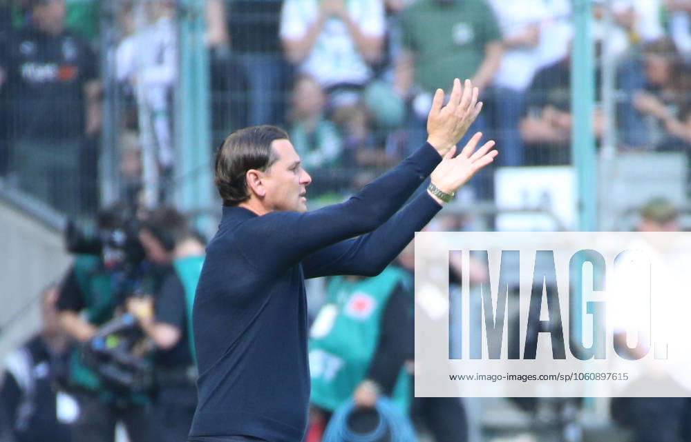 Fussball 1.Bundesliga, Borussia Moenchengladbach - SC Freiburg v.l. Gerardo Seoane (Borussia Mönchengladbach) Moenchengladbach