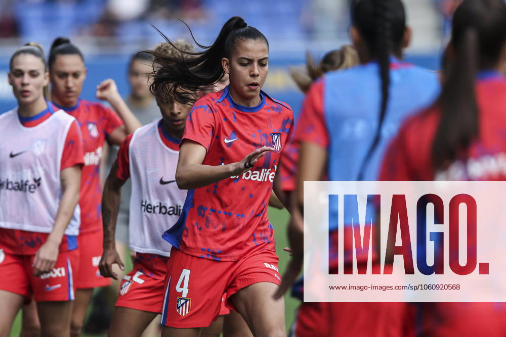 Lauren Leal of Atletico de Madrid warms up during the Spanish Women league, Liga F, football match played between FC Barcelona, Barca and Atletico de Madrid at Johan Cruyff Stadium on April 13, 2025 in Sant Joan Despi, Spain. Sant Joan Despi Spain - ZUMAa181 20250413_zaa_a181_002