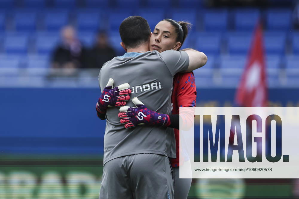 Lola Gallardo of Atletico de Madrid gestures during the Spanish Women league, Liga F, football match played between FC Barcelona, Barca and Atletico de Madrid at Johan Cruyff Stadium on April 13, 2025 in Sant Joan Despi, Spain. Sant Joan Despi Spain - ZUMAa181 20250413_zaa_a181_008