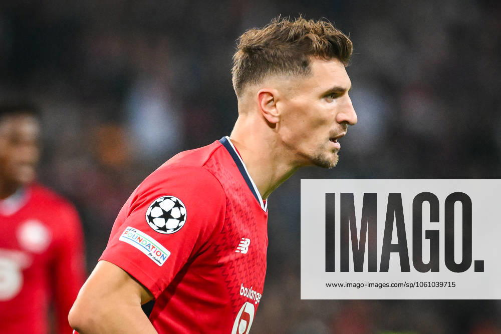 Villeneuve-D ascq, France, France: Thomas MEUNIER of Lille during the UEFA Champions League, League Phase MD2 match between Lille OSC (LOSC) and Real Madrid at Pierre Mauroy Stadium on October 02, 2024 in Villeneuve-d Ascq near Lille, France. Villeneuve-D ascq France - ZUMAm308 20241002_zsp_m308_150