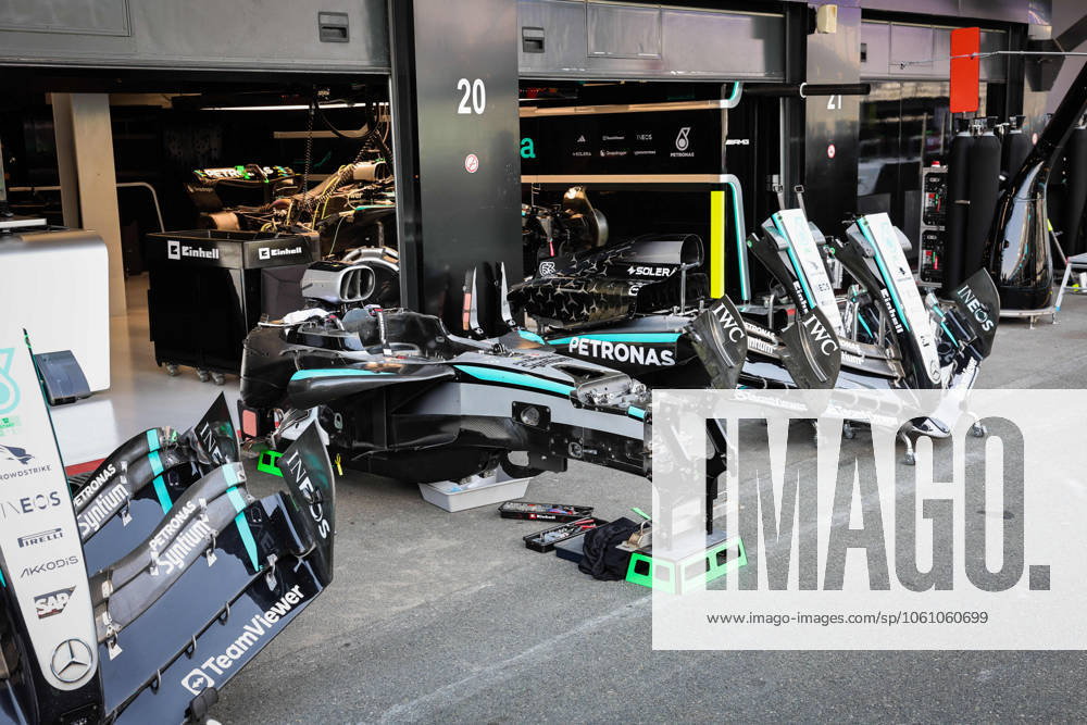 F1 - SAUDI ARABIAN GRAND PRIX 2025 Mercedes AMG F1 Team W16, mechanical detail, chassis, monocoque during the Formula 1 STC Saudi Arabian Grand Prix 2025, 5th round of the 2025 FIA Formula One World Championship, WM, Weltmeisterschaft from April 18 to 20, 2025 on the Jeddah Corniche Circuit, in Jeddah, Saudi Arabia - JeddahSaudi Arabia